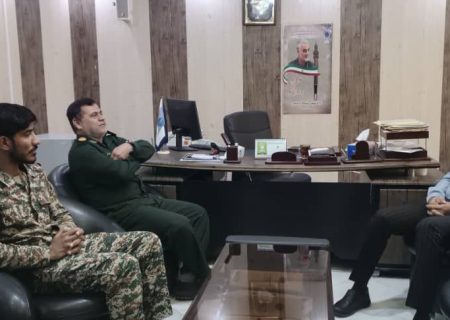 هم‌افزایی دانشگاه آزاد جاسک و بسیج دانشجویی برای هفته دفاع مقدس