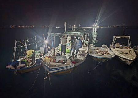 توقیف دو شناور غیرمجاز ترال در جاسک