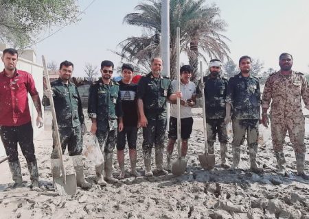 خدمت‌رسانی پاسداران، بسیجیان و گروه های جهادی جاسک به سیل‌زدگان روستای باغان