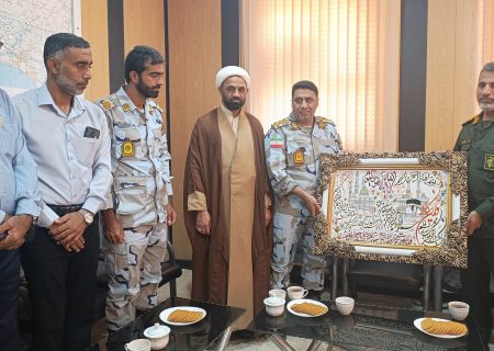 فرمانده دریابانی از فرمانده سپاه جاسک تقدیر کرد