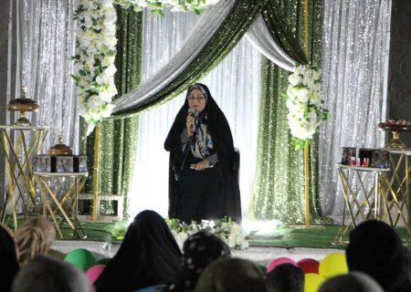 زنان باید نقش مؤثری در ظهور منجی ایفا کنند