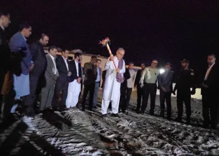 کلنگ ساخت مدرسه شش‌کلاسه دخترانه در جاسک به زمین خورد