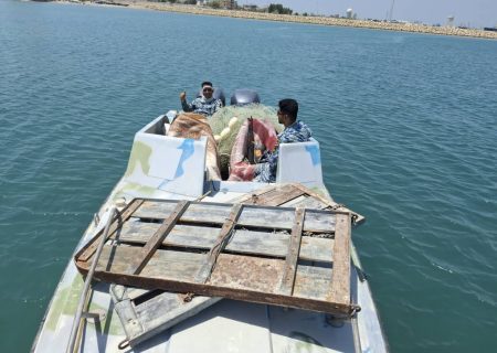 کشف و ضبط تجهیزات غیرمجاز صید ترال در شرق جاسک
