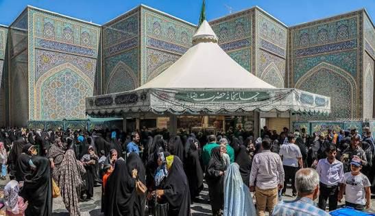 چایخانه حضرت رضا (ع) جاسک میزبان زائران حرم مطهر رضوی شد