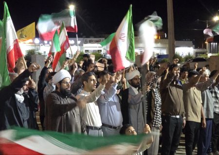 هفتاد و سومین شب حماسه در بندرجاسک