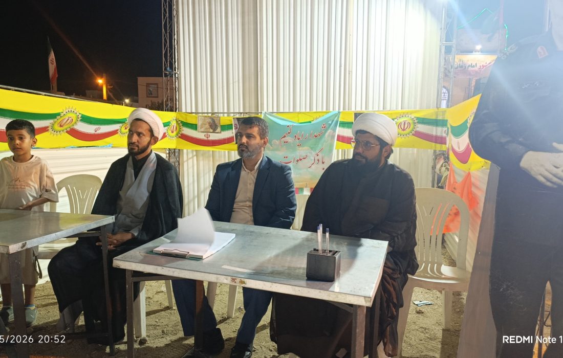 برگزاری میز خدمت با حضور مسئولان قضایی در محل تجمع شبانه مردم جاسک