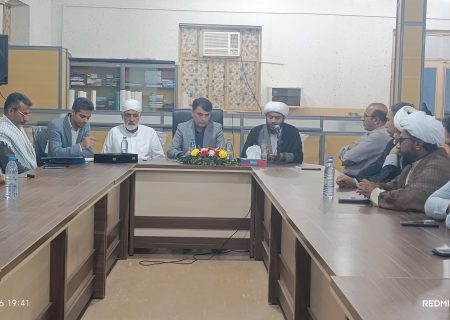 امام جمعه جاسک خواستار تدبیر برای پوشش بیمه‌ای مردم و نظارت بر بازار شد/برای نشاط کودکان و جوانان برنامه‌ریزی شود
