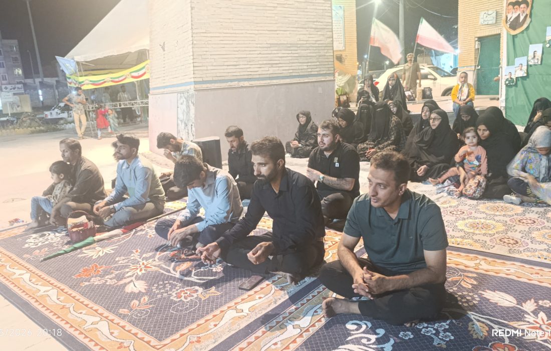 مراسم معنوی«با این ستارهها» در گلزار شهدای جاسک به یاد شهید ابراهیم شمسالدینی