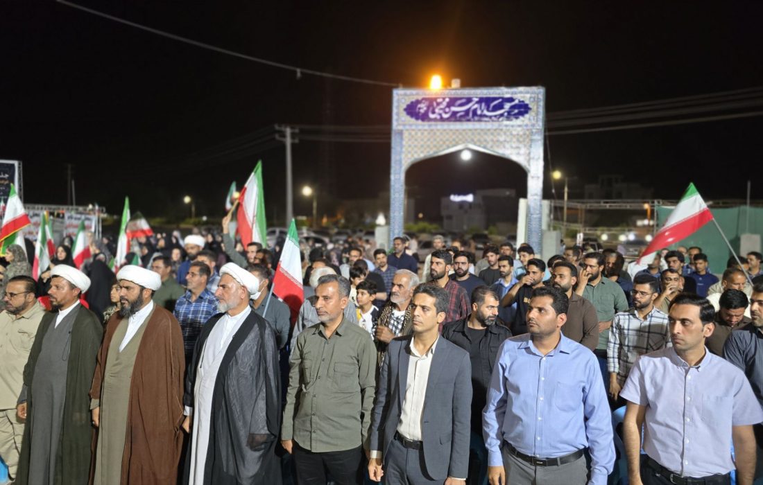 مراسم گرامیداشت سرداران شهید محمد پاکپور و غلامرضا سلیمانی در بندرجاسک 