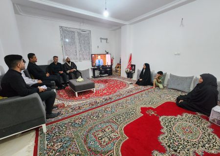 دیدار با خانواده شهدا و جانباز در جاسک