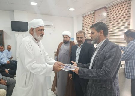 تقدیر قضات جاسک از عملکرد درخشان امام جمعه اهل سنت در پرونده‌های سازشی